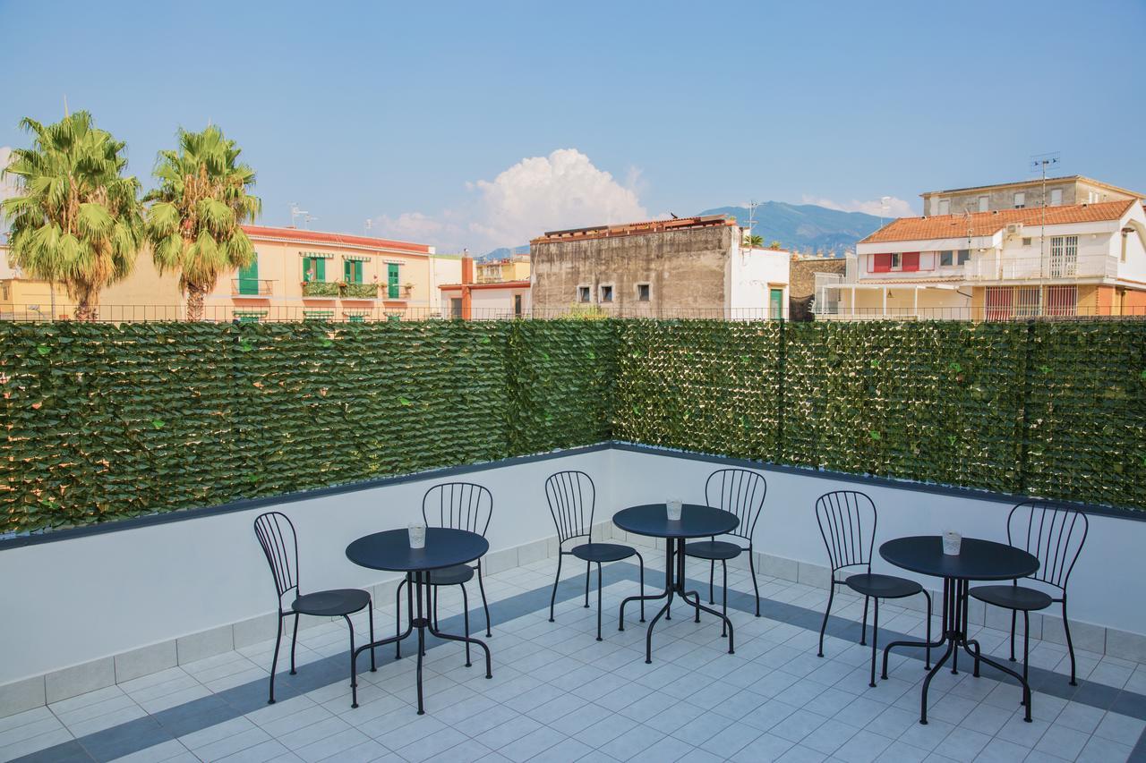 Gleda Rooms Deluxe Pompeia Exterior foto