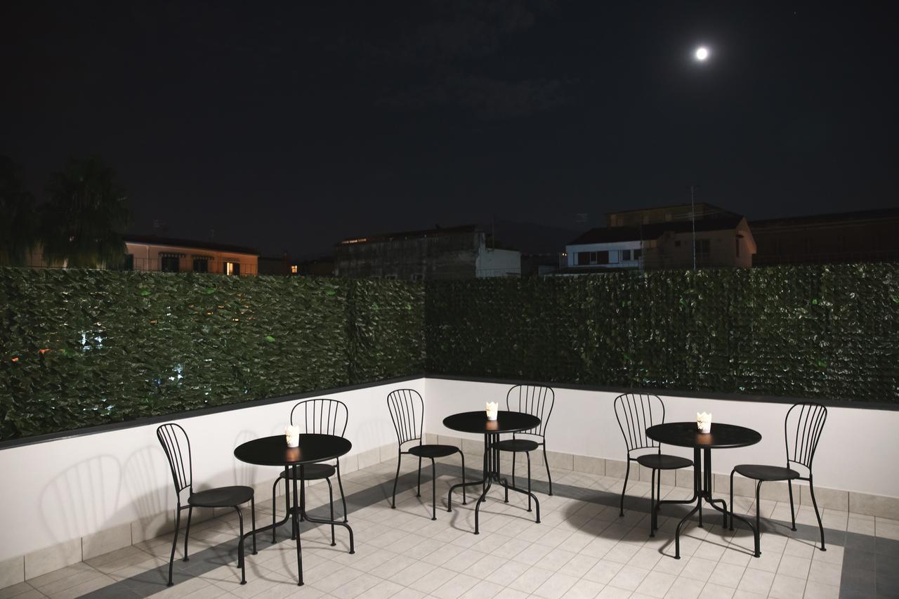 Gleda Rooms Deluxe Pompeia Exterior foto